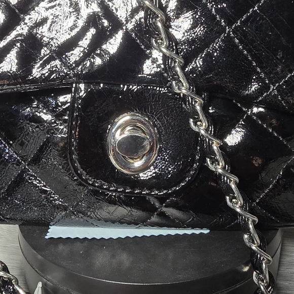 Handbags For All Shiny Black Quilted Crossbody Bag - Picture 2 of 7